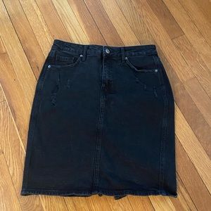 Black denim skirt from Old Navy
